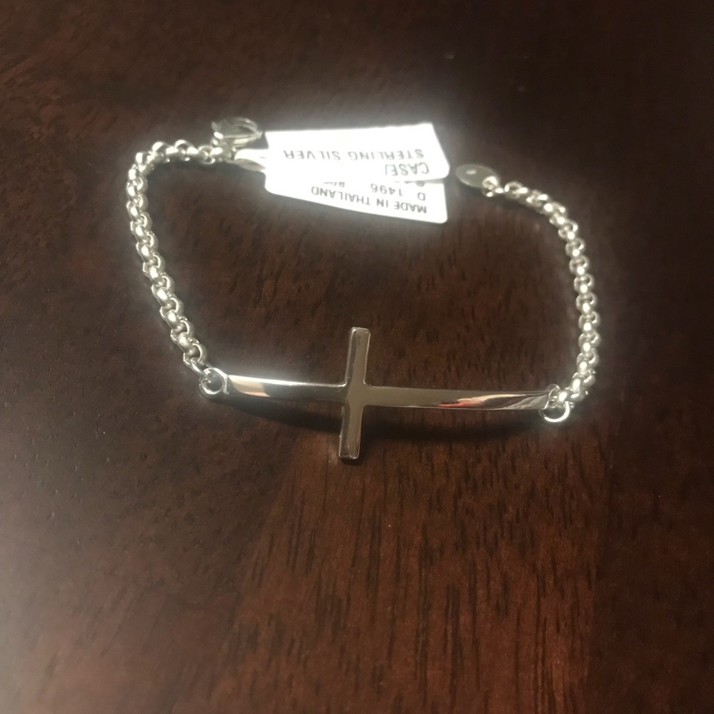 Sterling silver cross bracelet